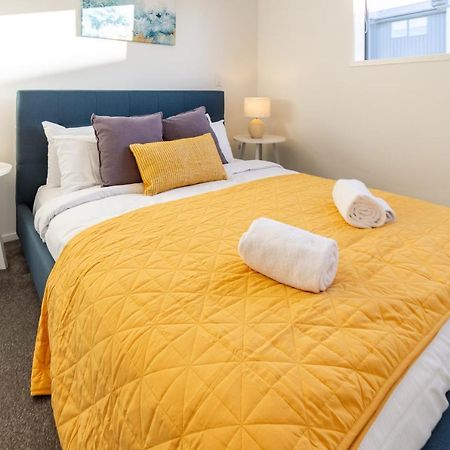 Urban Park Escape 2 Bed 2 Bath W/Carpark Apartment Christchurch Exterior photo