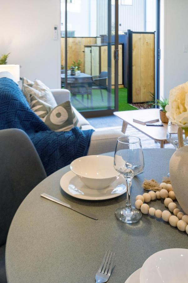 Urban Park Escape 2 Bed 2 Bath W/Carpark Apartment Christchurch Exterior photo