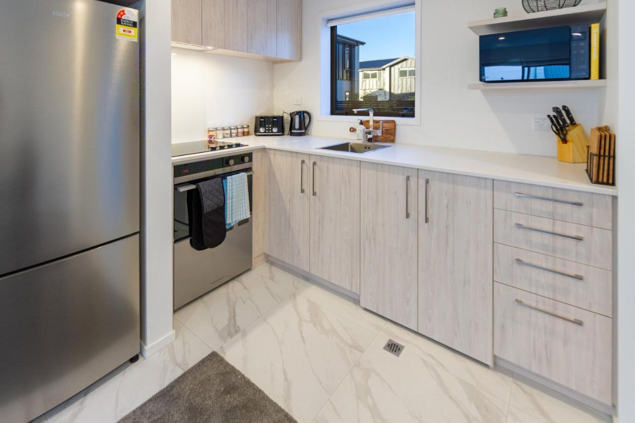 Urban Park Escape 2 Bed 2 Bath W/Carpark Apartment Christchurch Exterior photo